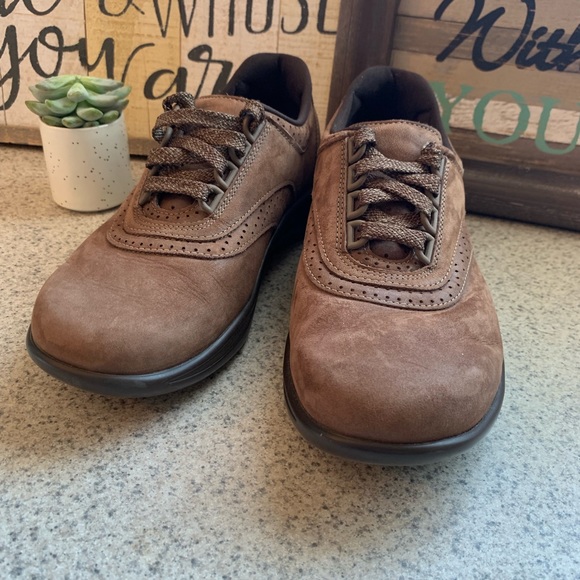 SAS Lace Up Shoes - Picture 1 of 8